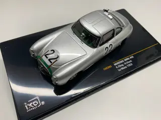 IXO - 1:43 - Mercedes-Benz 300SL Le Mans 1952 #22 Kling/Klenk