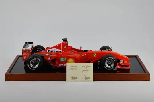 MG Model Plus - 1:12 - Ferrari F2001 - Coureur Michael Schumacher Wereldkampioen 2001