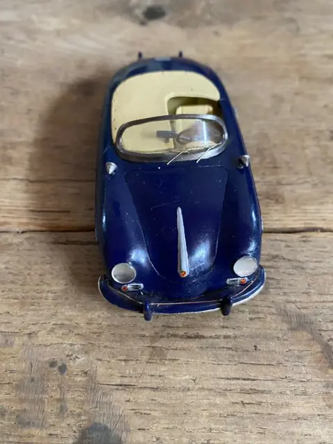 Auto Replicas - 1:43 - Porsche 356 Speedster