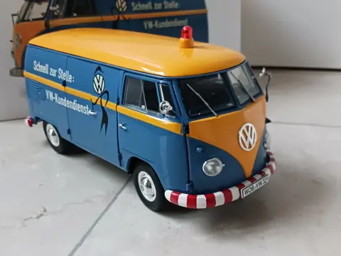 Schuco - 1:18 - Volkswagen T1 bus "VW Kundendienst"