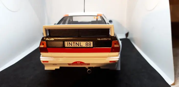 IXO - 1:18 - Audi Quattro #14 WRC - Drivers:Michelle Mouton 9FRA) & Fabrizia Pons (ITA)