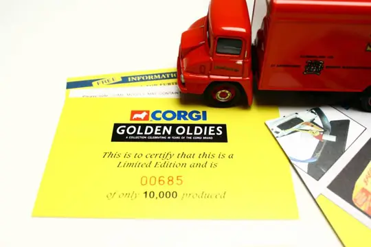 Corgi - 1:48 - Bedford S, Thames Trader