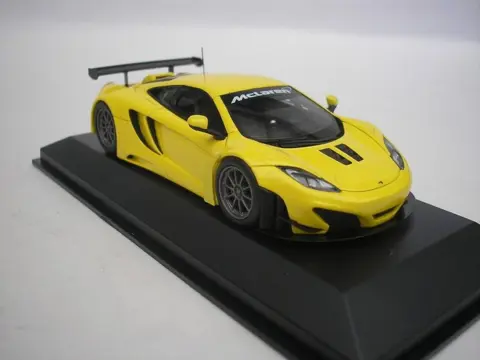 Minichamps - 1:43 - McLaren 12C GT3 Street - 2012 - 250 pcs
