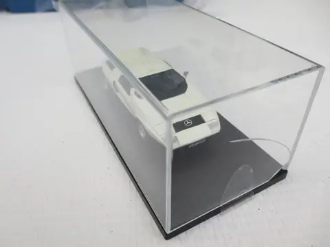 Autocult - Masterpiece - 1:43 - Mercedes Benz C111 prototype 1969 - oplage 333 stuks