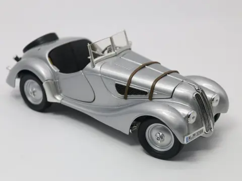 Ricko - 1:18 - BMW 327 Convertible from 1937