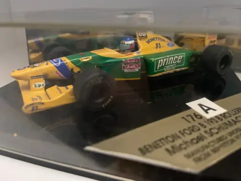 Onyx - Vitesse - 1:43 - Benetton F1 - M.Schumacher -sitepot specials