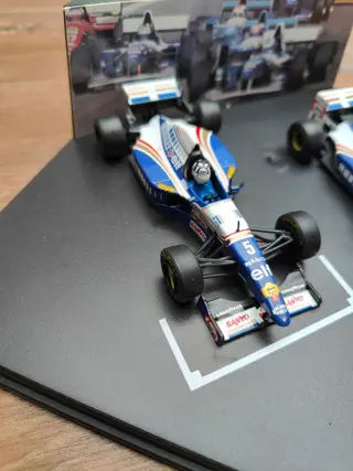 Onyx - 1:43 - Williams FW 17 (2 models) Damon Hill and David Coulthard