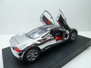 Revell - 1:18 - Audi Avus Quattro