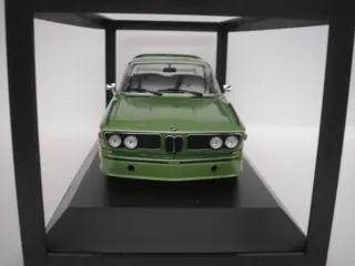 Minichamps - 1:18 - BMW 3.0 CSL - 1973 - 450 pcs