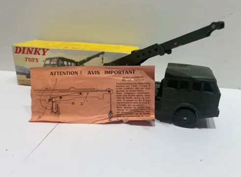Dinky Toys - 1:48 - No. 826 Camion Militaire De Dépannage