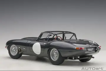 Autoart - 1:18 - Jaguar E-Type Lightweight 2015 - E-type Lightweight 960 kg - alles kan open