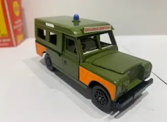Dinky Toys - 1:48 - N. 604 Land Rover Bomb Disposal Unit