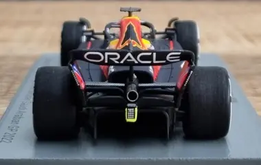 Spark - 1:43 - Oracle Red Bull Racing RB18 #1 Max Verstappen - Winner Saudi Arabian GP - F1 World Champion 2022