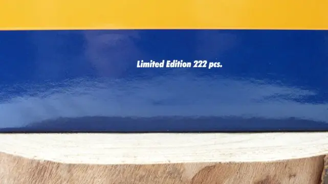 Minichamps - 1:18 - McLaren F1 Team - McLaren MC35M #3 Daniel Ricciardo - Winner Italian GP 2001 Monza Limited Edition of 222pcs