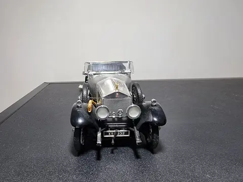 Franklin Mint - 1:24 - 1925 Rolls Royce Silver Ghost