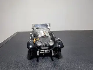Franklin Mint - 1:24 - 1925 Rolls Royce Silver Ghost