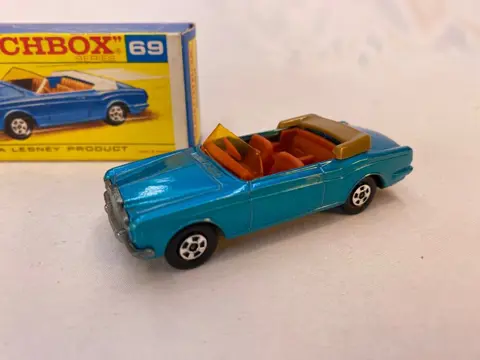 Matchbox Superfast - 1:64 - Rolls Royce Silver Shadow Cabriolet Nr. 69
