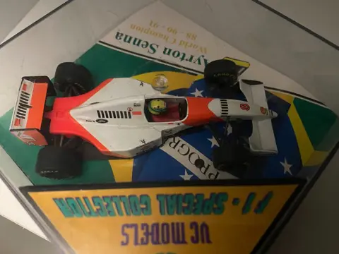 Onyx - Vitesse VC Models - 1:43 - F1 Special coll. van VC models