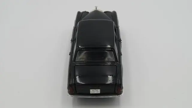 Yonezawa Toys - 1:43 - Rolls Royce Silver Shadow