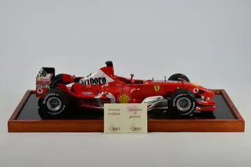 MG Model Plus - 1:12 - Ferrari F2003-GA - Coureur Michael Schumacher Wereldkampioen 2003