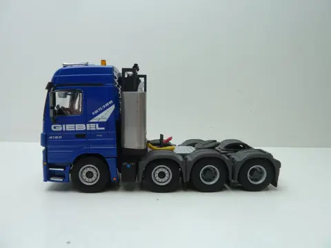 WSI - 1:50 - Mercedes Actross8x4zwaartransport trekkerGiebeltransport GmbH