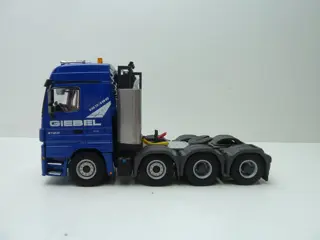 WSI - 1:50 - Mercedes Actross8x4zwaartransport trekkerGiebeltransport GmbH