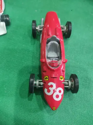 Corgi Toys, Matchbox, China Brands - 1:35 - 8 models Corgi Mobil performance+ Ferrari+Lotus+ surtess