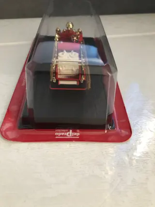 Signature séries + Del Prado - 1/43, 1/64 - Maxim, Bedford, Ahrens et Avions - 5 * Miniatuur oude brandweerauto's + vliegtuigen