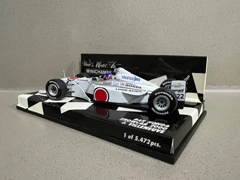 Minichamps - 1:43 - BAR Honda Jacques Villeneuve - Gelimiteerde editie 1 van 5472