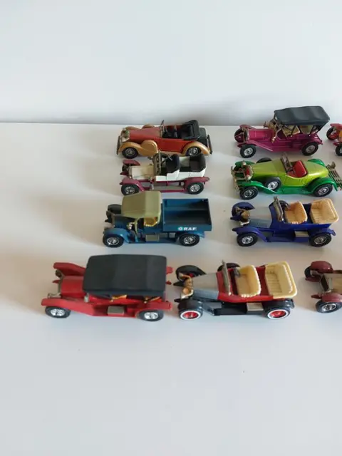 Matchbox - 1:43 - Models of Yesteryear 13x Models - Y-9 , Y-11 , Y-2 , Y-13 ,Y-12 , Y-7 , Y- 14, Y-23, Y-9, 1912 Ford T Model