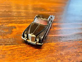 Corgi - 1:43 - Studebaker, Bentley, Opel