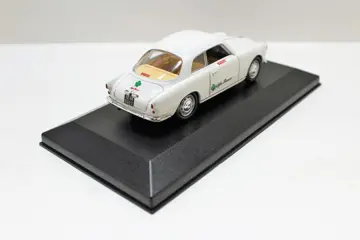 AM.71 - 1:43 - Alfa Romeo Giulietta Sprint Veloce - Ambachtelijk model/Modello artigianale