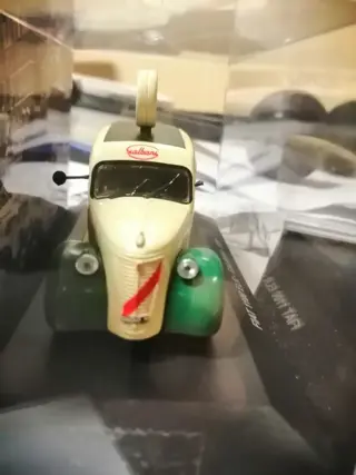 De Agostini - 1:43 - Iveco camion e Fiat 1100ELR Galbani - Parmalaat en Galbani