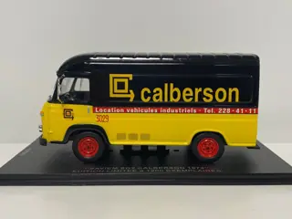 Cofradis - 1:43 - Saviem SG2 Calberson 1973 - Beperkte en uitverkochte editie. 1 van 1200 exemplaren in de wereld!