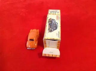 Norev - 1:86 - ref. 7 Renault 4CV Saloon Berline Berlina 1954 - ongelooflijke omstandigheden - inderdaad zeer zeldzaam