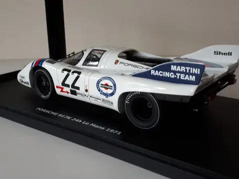 CMR - 1:18 - Porsche 917k Sieger 24Hours of Le Mans 1971 - #22 Marko/van Lennep - Martini