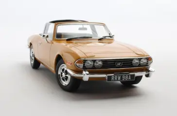 Cult Scale Models - 1:18 - Triumph Stag Mk.I 1970 Geel - CML120-2
