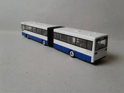 Conrad - 1:50 - mercesdes -benz 0405G