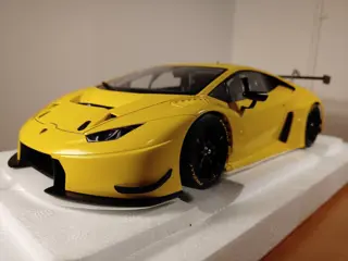Autoart - 1:18 - Lamborghini Huracán GT3 2015