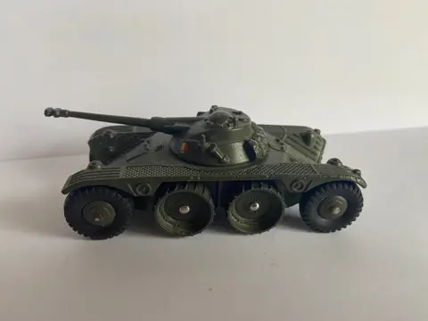 Dinky Toys - 1:43 - E.B.R Panhard 815 ref. 80A - Made in France Meccano