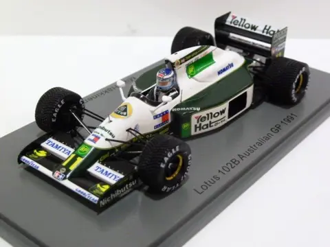 Spark - 1:43 - Lotus 102B F1 1991 - Art.nummer S4590