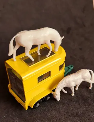 Matchbox - 1:43 - Lesney Pony Trailer no. 43 original 2 horse
