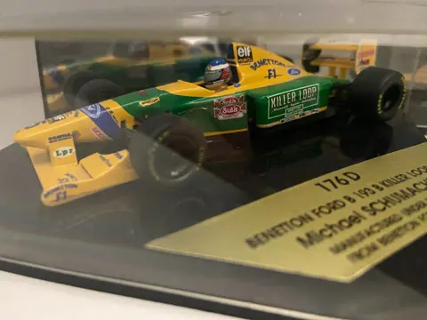 Onyx - Vitesse - 1:43 - 2 x Benetton F1 - M.Schumacher -sitepot specials