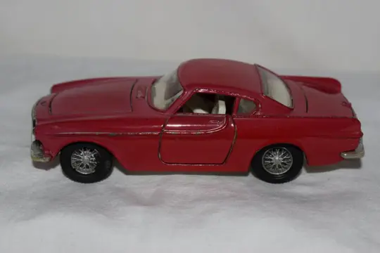Dinky Toys - 1:43 - Volvo P 1800S nr. 116