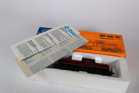 Roco H0 - 04154 A - Diesellocomotief - BR 290 - DB