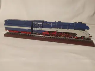 Märklin H0 - 37084 - Stoomlocomotief met tender - BR 10, Nürberg Messemodell 2010 - DB