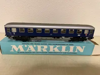 Märklin H0 - 4004/4632/4035/4038/4048/4044/4064/4032/4046/3039 - Elektrische locomotief, Goederenwagon, Passagiersrijtuig - Locomotieven en wagons - DB, NS, SBB-CFF