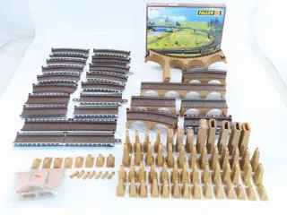 Faller H0 - 548 / 120471 - Landschap - Groot assortiment van brugdelen en pijlers
