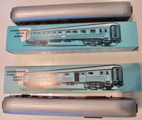 Märklin H0 - 4030/4031 - Passagiersrijtuig - 2 personenrijtuig, met verlichting - SJ