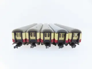 Fleischmann N - Passagiersrijtuig - Vijf 4-assige sneltreinrijtuigen in TEE-kleurstelling - DB
